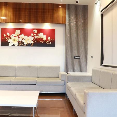 Hotel Yash Executive Aurangábád Exteriér fotografie